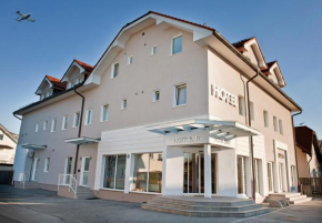  Hotel Bajt Maribor  Марибор